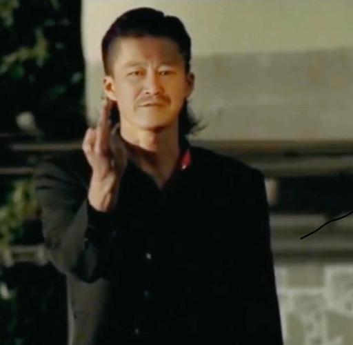 赵本山pk范围东北版本热血高校