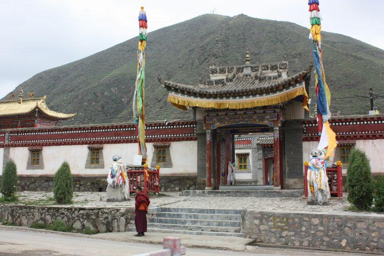 千年古刹扎藏寺------青海最古老的蒙古族寺院