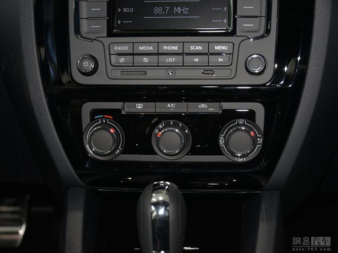 大众速腾 2016款 280tsi dsg r-line--空调控制 / 99