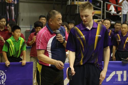 2018斯帝卡杯揭幕战圆满收官 李晓东现场助阵 - 开球网 - 乒乓社交
