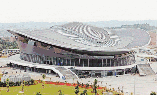 广西体育中心体育馆位于五象大道,建筑总面积35817.