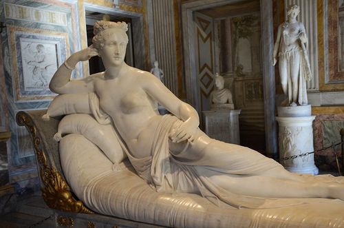 《波利娜.波拿巴》安东尼奥.卡诺瓦的作品