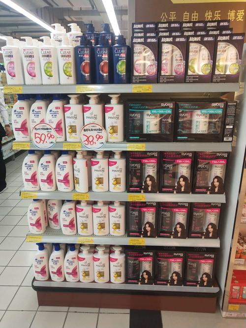 洗发水后端陈列单品过多,失去主推商品的意义,会造成顾客选择困难