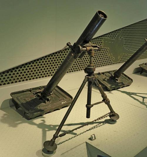 m1型81毫米迫击炮