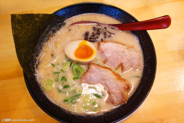 日本豚骨拉面图片