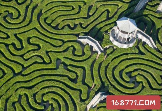 盘点世界最难迷宫,法国希伯维列魔法迷宫魔法迷宫位于法国希伯维列