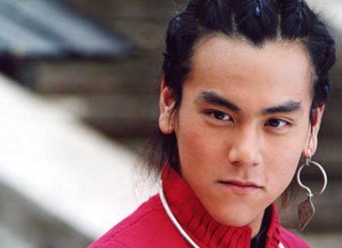 彭于晏唱跳画面曝光 彭于晏怎么出道的?(图)