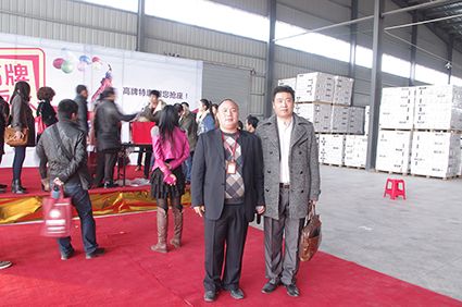 高牌地板访谈:武汉舵落口经销商肖林森