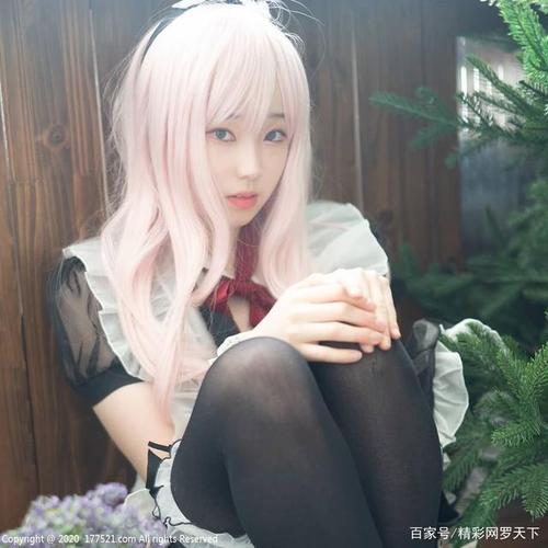 韩国人气网美的bambi,cos还原二次元美女绝美身材