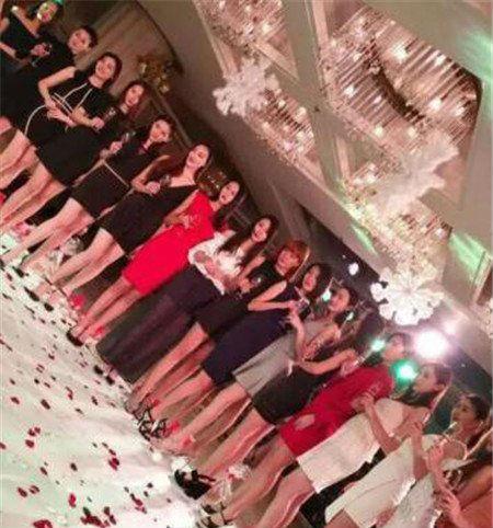 北京扫黄被抓的某直播平台女网红emily是谁真实身份遭