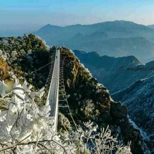 三联峒景区铁锁桥的门票是去了直接买92还是说要先买这个60的再买92