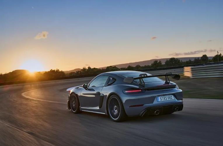 718caymangt4rs领衔保时捷多车齐发