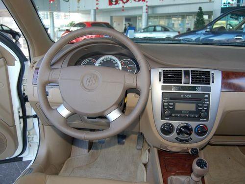 别克凯越hrv1.6leat