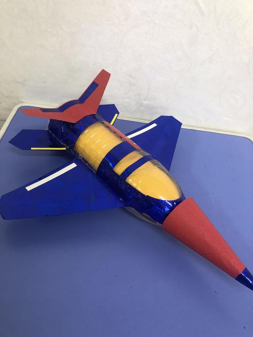 科技节:变废为宝——1年21班作品展示