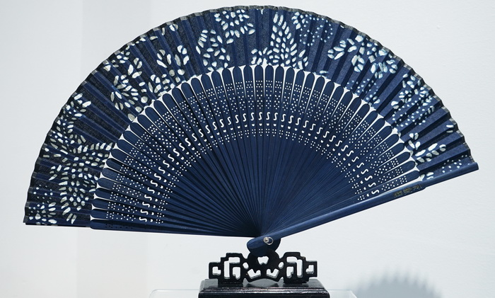 蓝印花布折扇