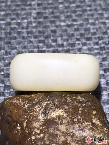 精美天然驼骨随型圈子一个,点击