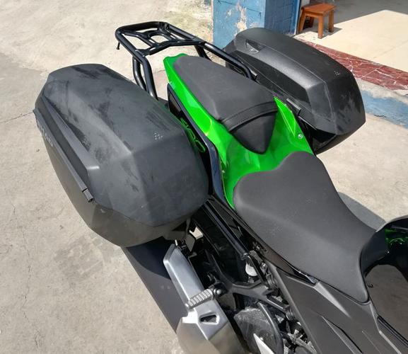 边箱川崎z400摩托车shad夏德支架三箱摩托车尾箱