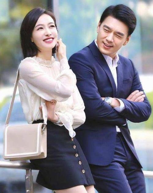 原创王耀庆:独宠妻子19年,如今因怼人爆红,"逼疯"薇娅