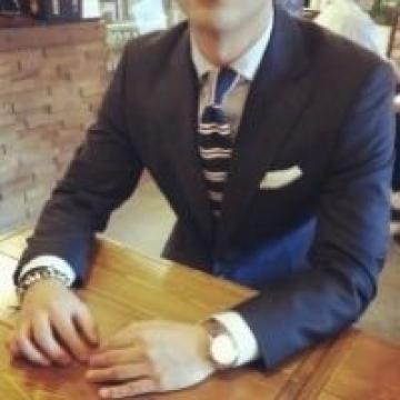 文雅绅士,男生头像图片-回车桌面