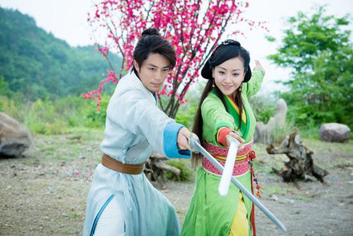 由霍建华,袁姗姗,陈乔恩,杨蓉,陈晓等人气演员联袂主演的电视剧