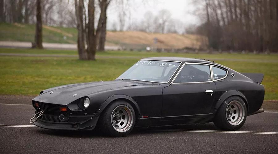 日产淑女是恶魔?与gt-r同年诞生,如今还有谁记得它