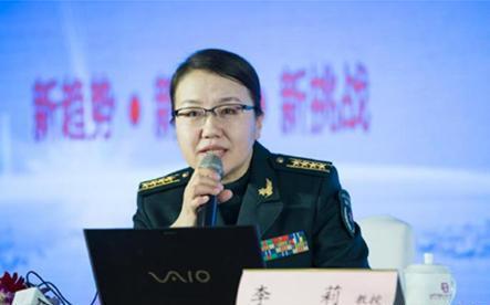著名军事评论员张召忠,李莉,杜文龙和房兵谁最具专业水准?