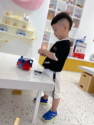 三岁半男童男孩宝宝发型_发型_幼儿园_狼尾_母婴_婴童