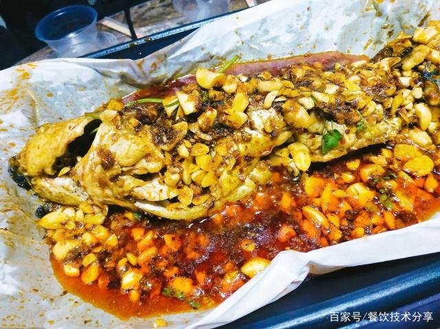 厨师长分享纸包鱼酱料技术,原来饭店火爆的原因,都在