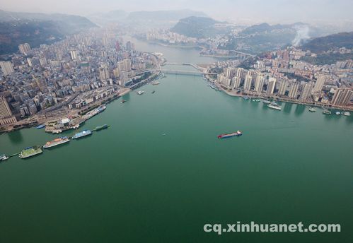 美丽与发展并存:航拍视角下的长江三峡库区城市