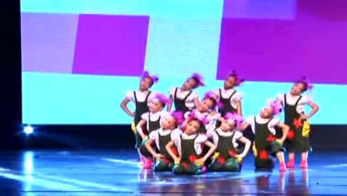 六一最佳节目 幼儿舞蹈《天天向上》小舞蹈家舞蹈比赛