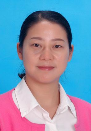 六安余静:"一户不脱贫 坚决不撤岗"的巾帼英雄