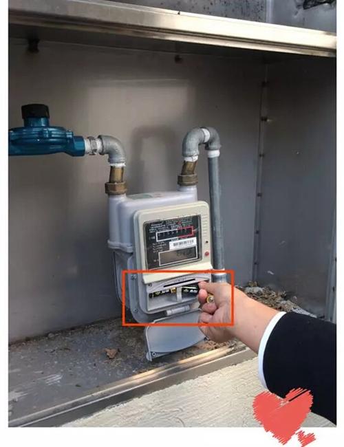 请取出别墅燃气表箱中的电池,避免长期未使用导致电池和设备损坏