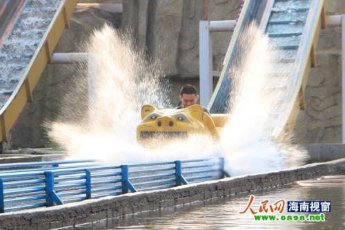 激流勇进儿童简笔画