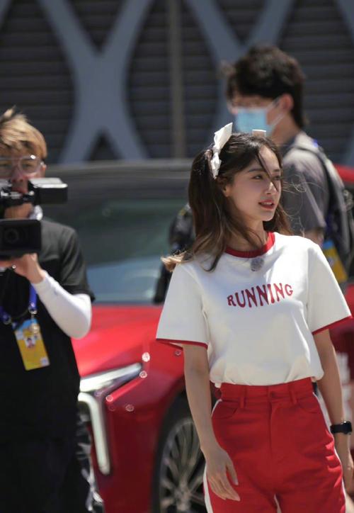 angelababy跑男双马尾蝴蝶结造型路透##angelababy跑男双马尾蝴蝶结