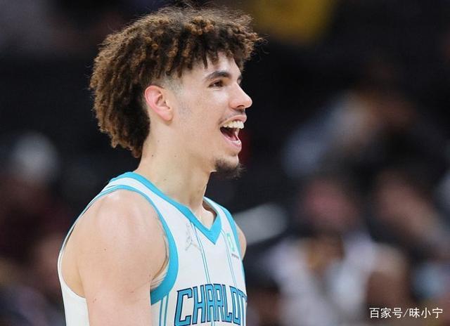 只用两个赛季成为队史最佳黄蜂之主拉梅洛鲍尔