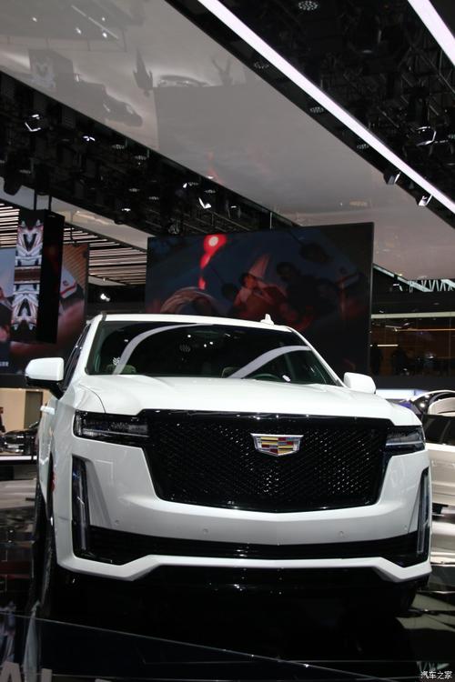 2021上海车展实拍凯迪拉克凯雷德