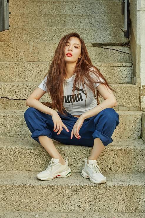 "性感女王"泫雅运动写真公开 演绎炫彩时尚混搭风【组图】