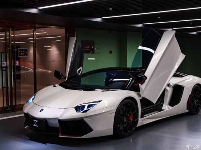 出2017兰博基尼埃文塔多倍耐力限量版