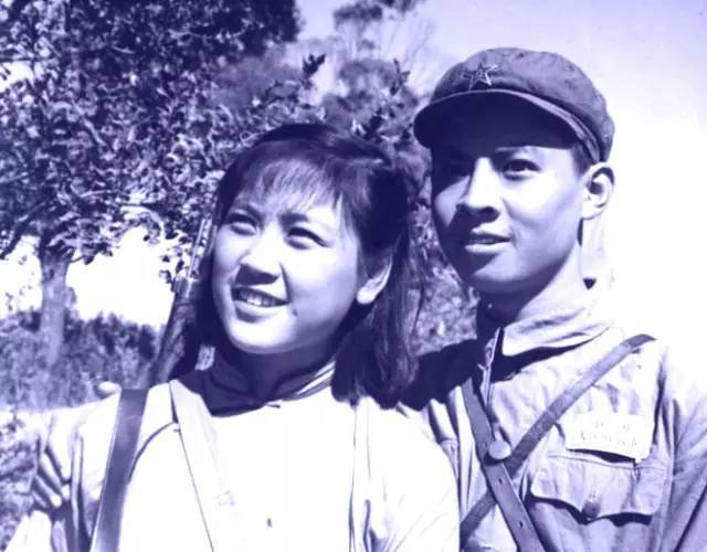 在线老电影《柳堡的故事》突破"禁区"的军人"爱情"