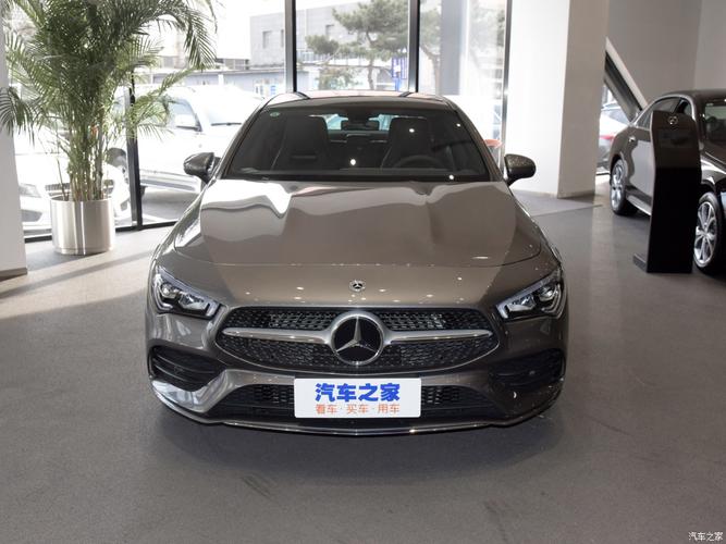 梅赛德斯-奔驰推出了旗下2021款 奔驰cla车型,新车有四门轿跑车和五门