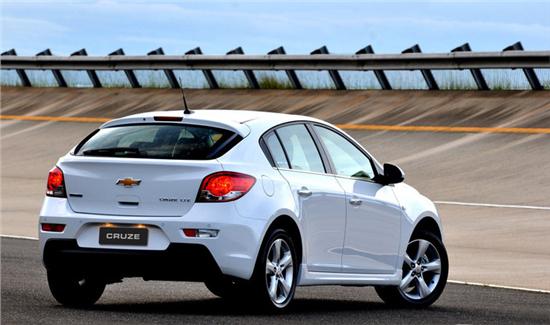 拿什么车送给青春?科鲁兹掀背引领潮流