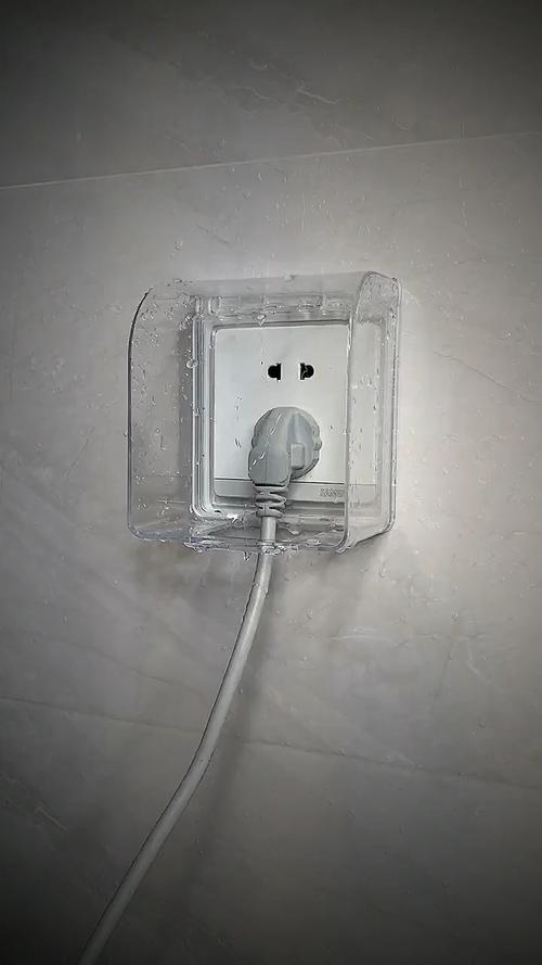 安全无小事快给你家浴室也安装上这样的防水插座盒吧防水防溅