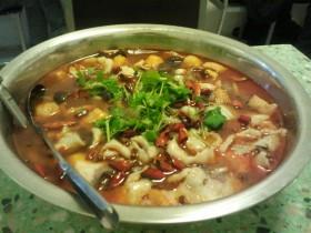 特色川菜麻辣水煮鱼图片