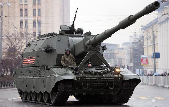 俄罗斯最畅销的榴弹炮有多牛?把美国和中国的客户都抢跑了!