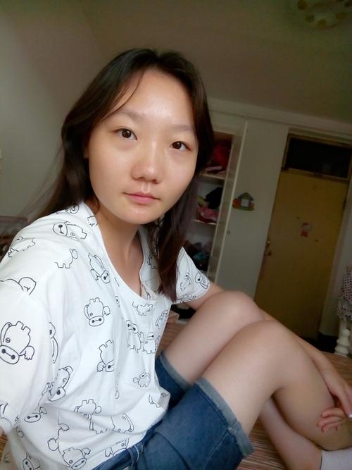 她算漂亮女生吗,还是一般般,还是丑