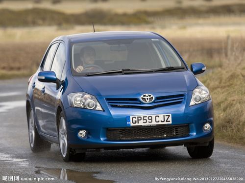 丰田auris图片