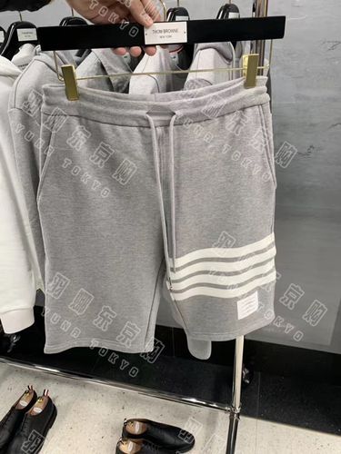 共342 件tb短裤女代购相关商品
