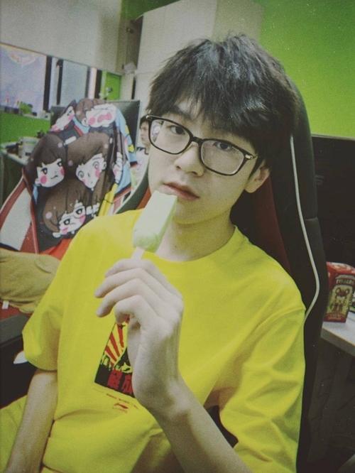 田野在夸他,推荐给meiko做锡纸烫