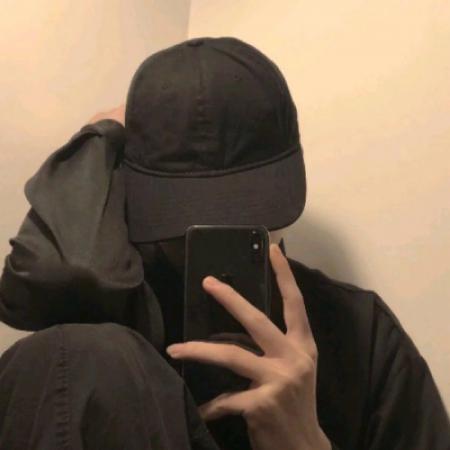 帅气迷人男生头像帅气迷人男的头像图片