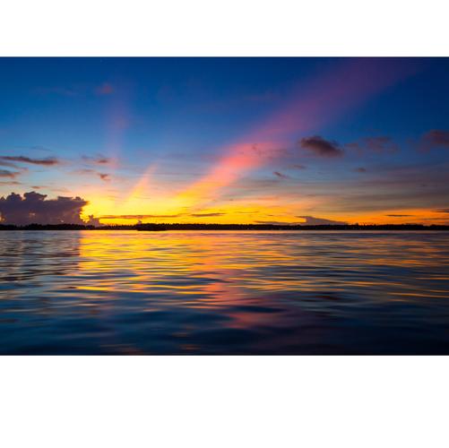 晨光里的仙本那